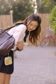女绿巨人